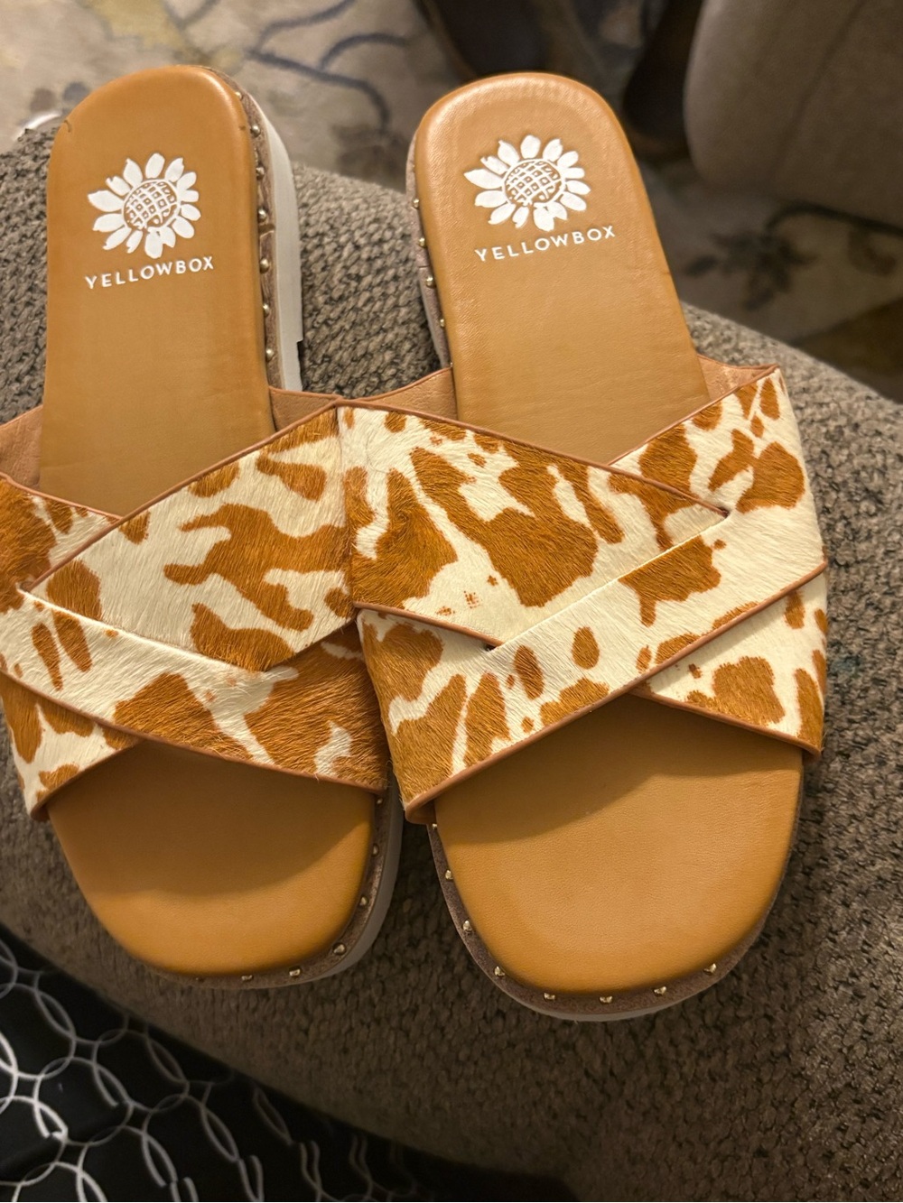 Yellow Box Tan & Cream Cow Print Crossband Slide Sandals Size 6